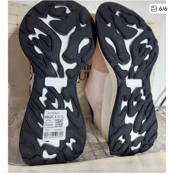 New Alexander McQueen Seal Sprint Sneakers Pink Black 42/11 - Picture 6 of 6